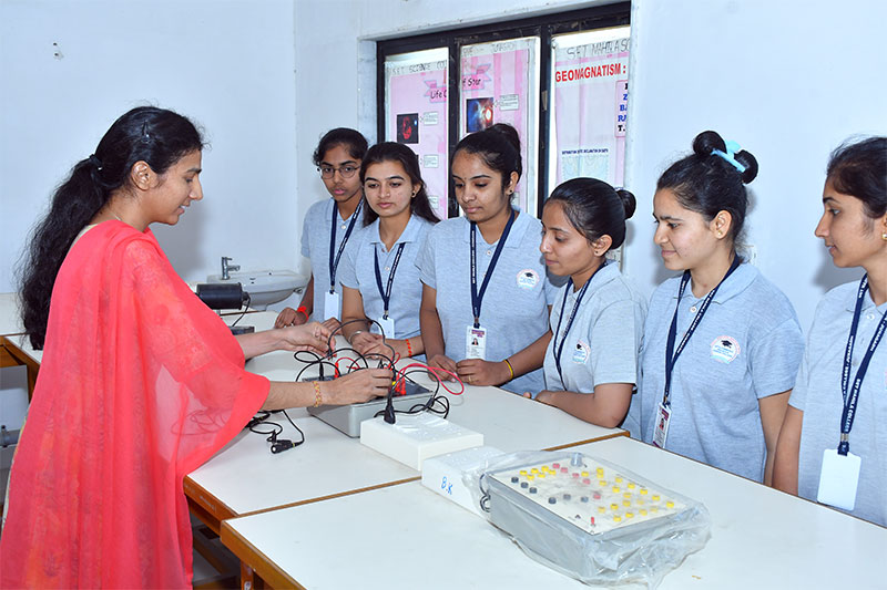 SET Science College Junagadh